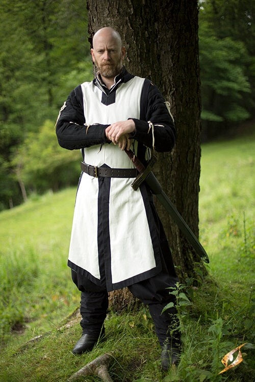 Tabard Geoffrey, white