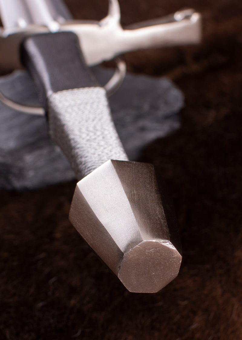 Spada lunga William, XVI secolo, semi-affilata