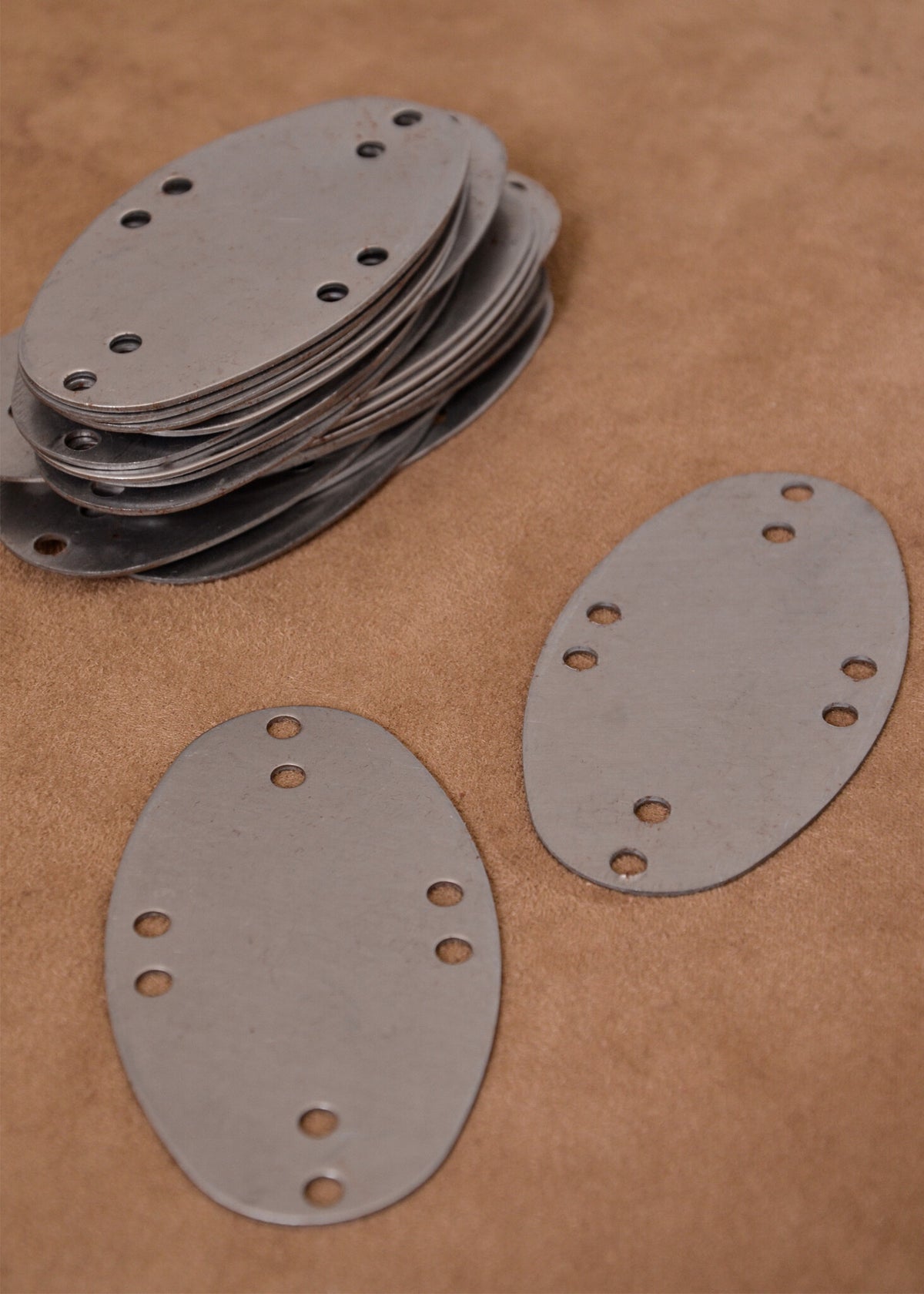 Set of 25 Scale Plates Visby