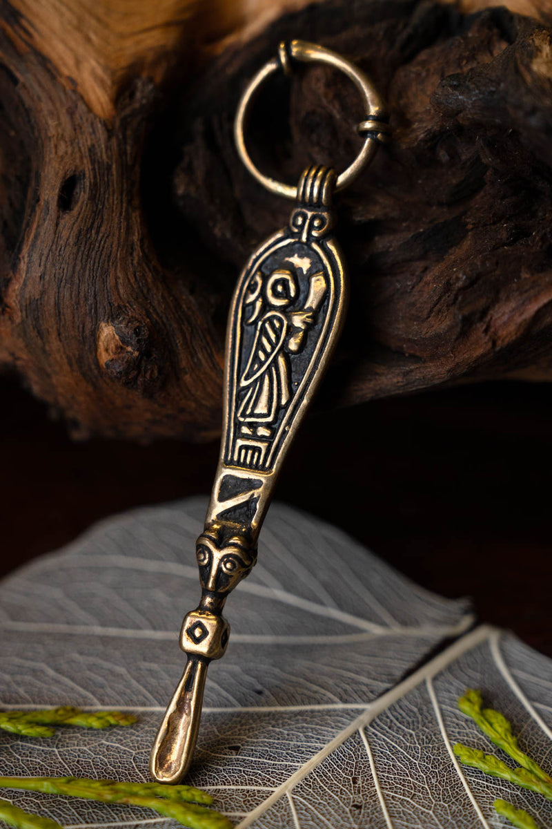 Birka Viking ear spoon, grave 660