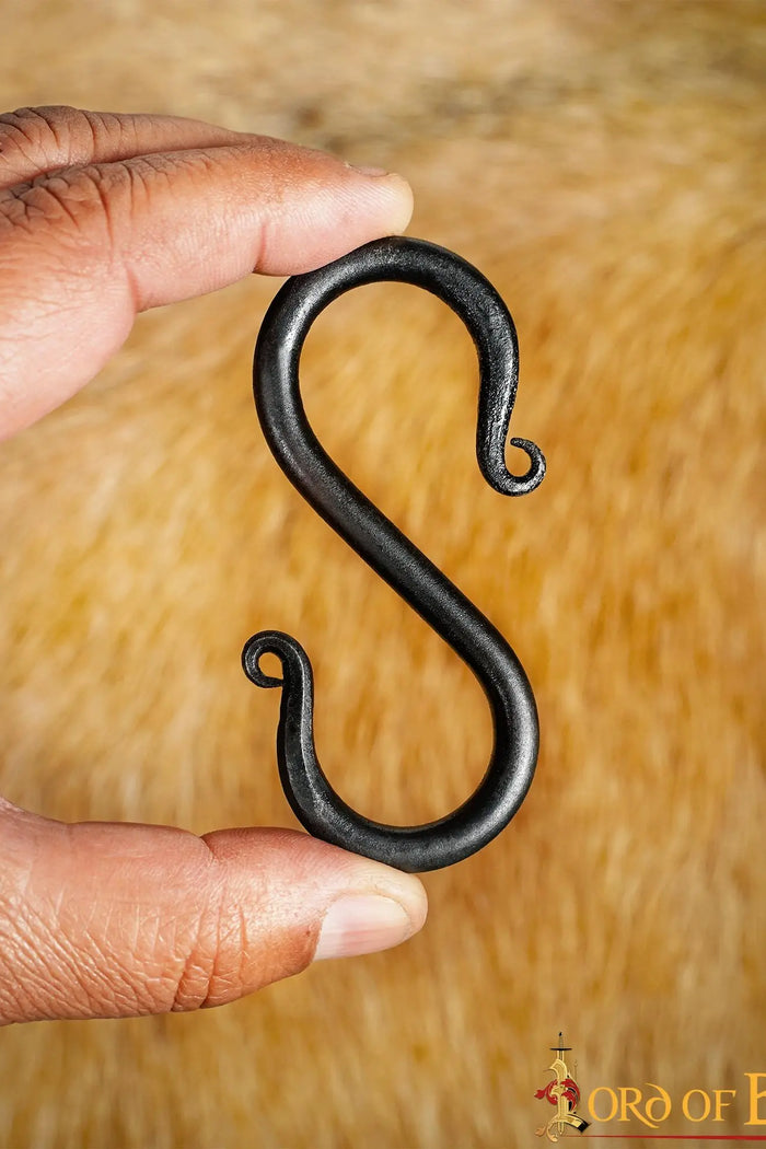 Hand-forged S-hooks set of 5 pieces, 8cm