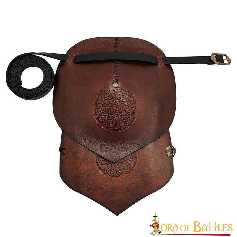 Skórzany naramiennik z celtyckimi spiralami