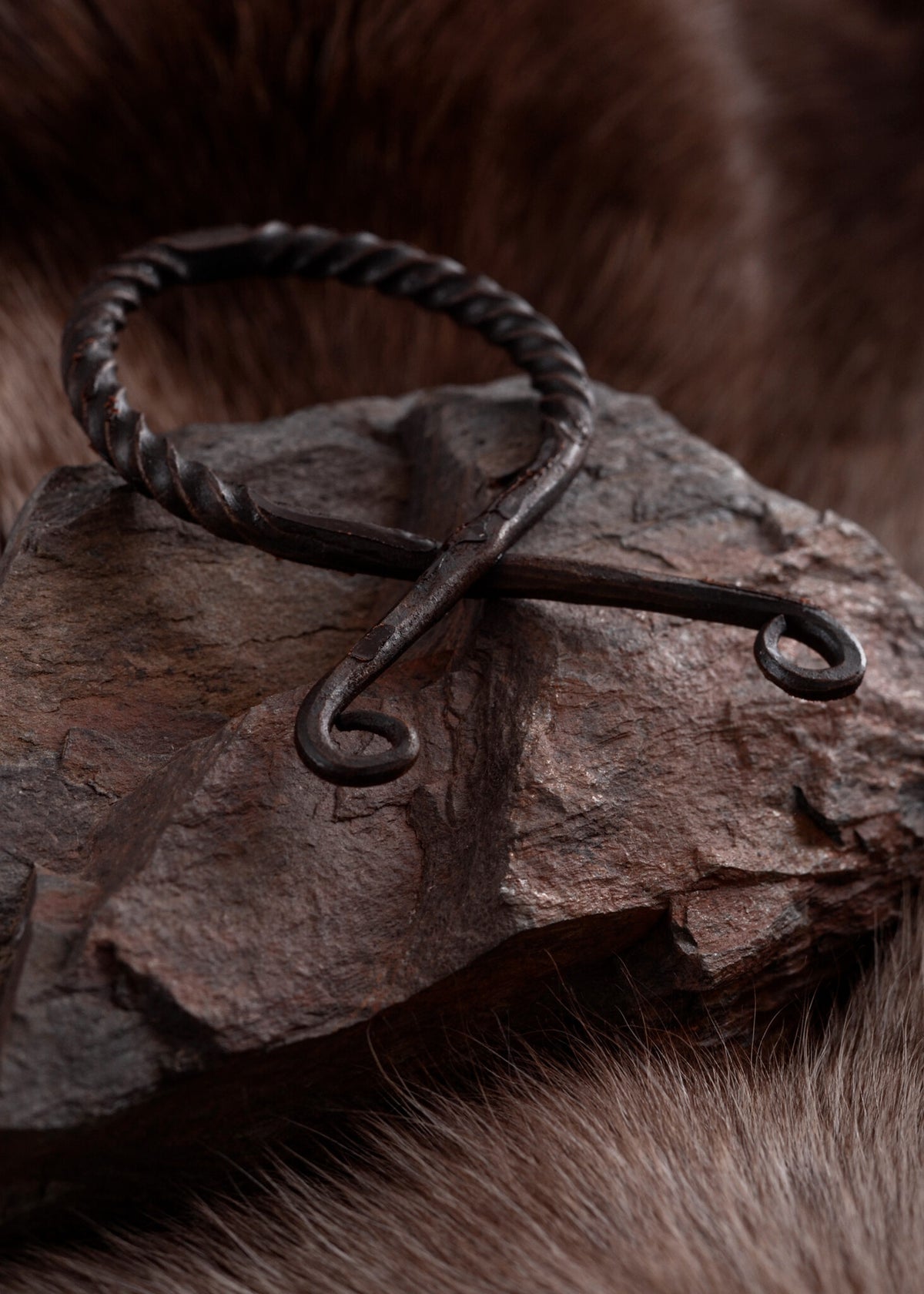Twisted troll cross, iron