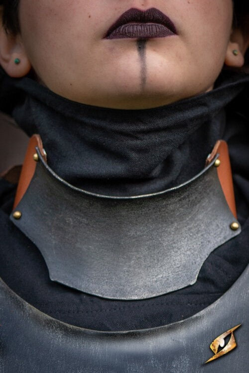 Renegade women's armour, gorget, 1 mm
