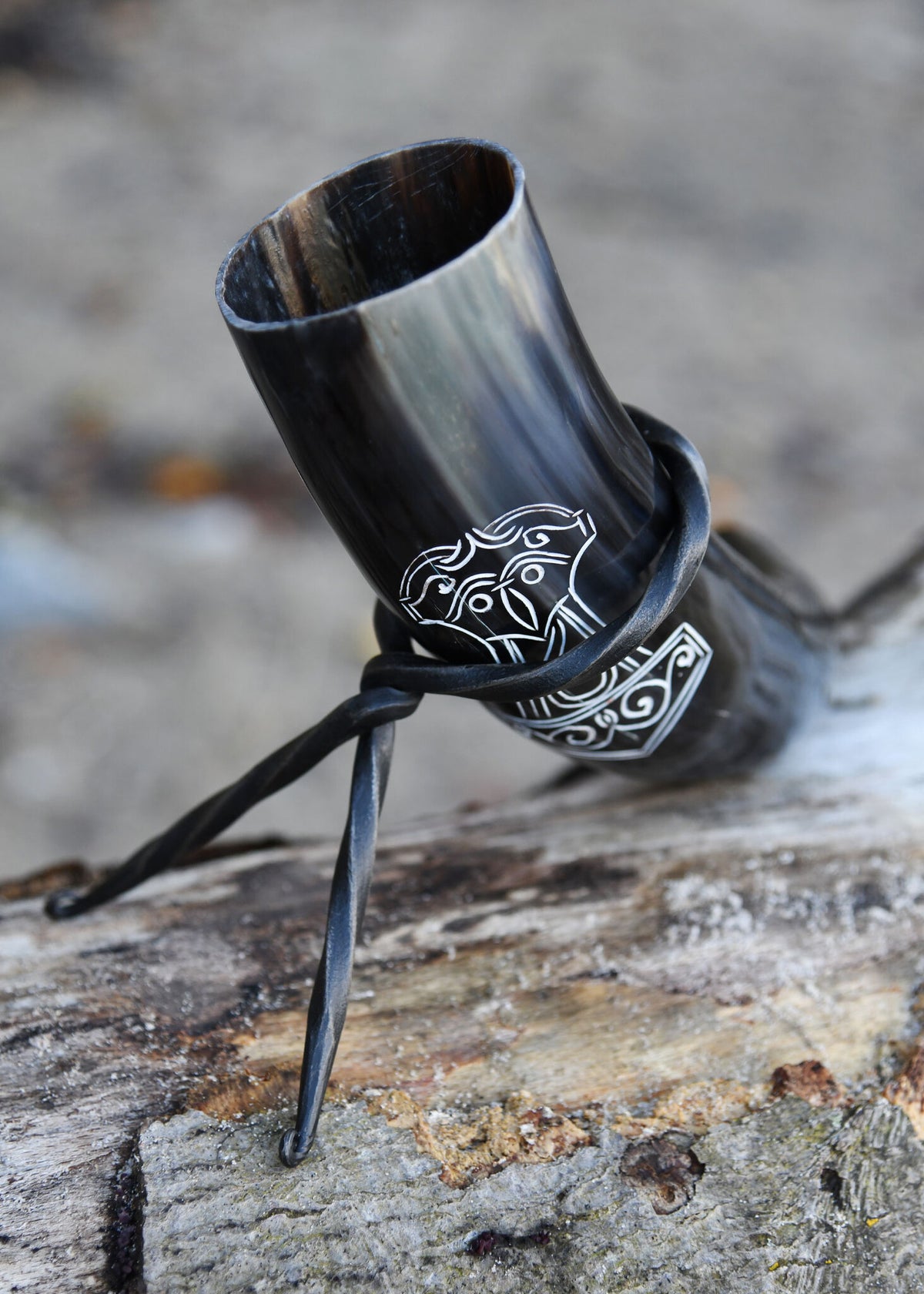 Drinking horn Mjolnir, 200-300 ml