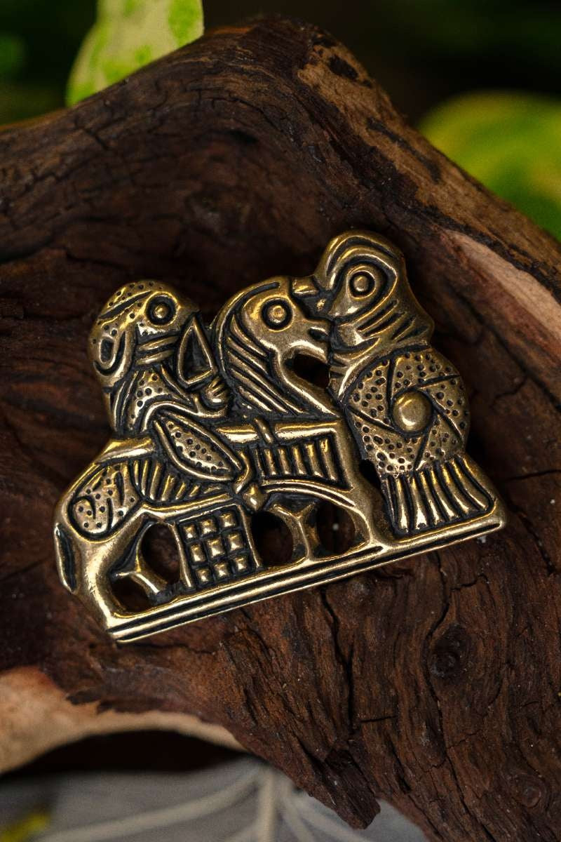 Viking Valkyrie brooch Tissø, bronze