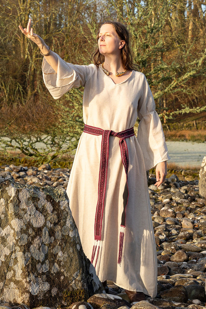 Meduseld chemise, underdress, linen