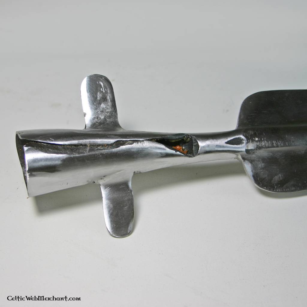 Winged spearhead, blunt (battle-ready)