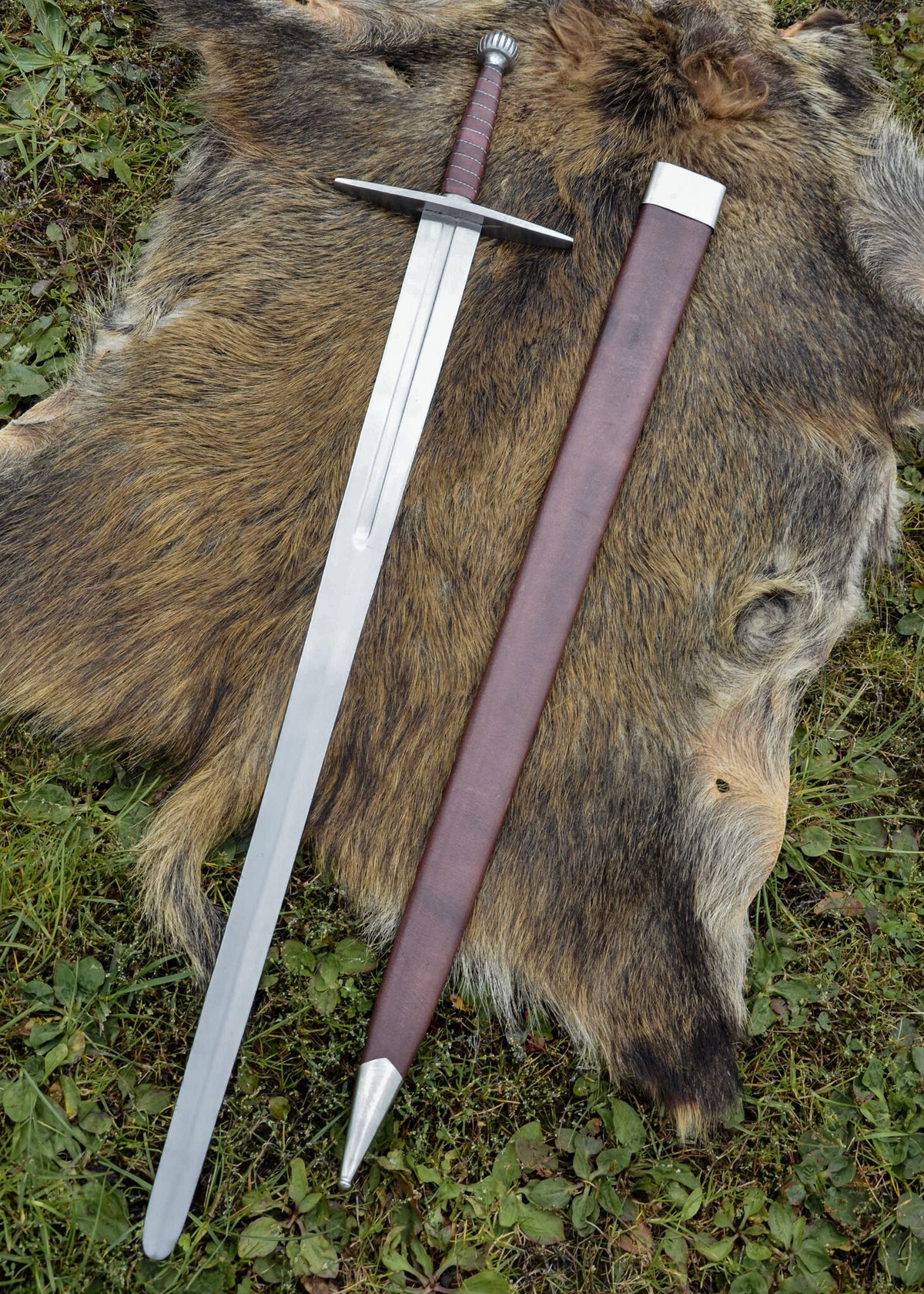 Hand-and-a-half sword Oakeshott type XIIIa, blunt (battle-ready)
