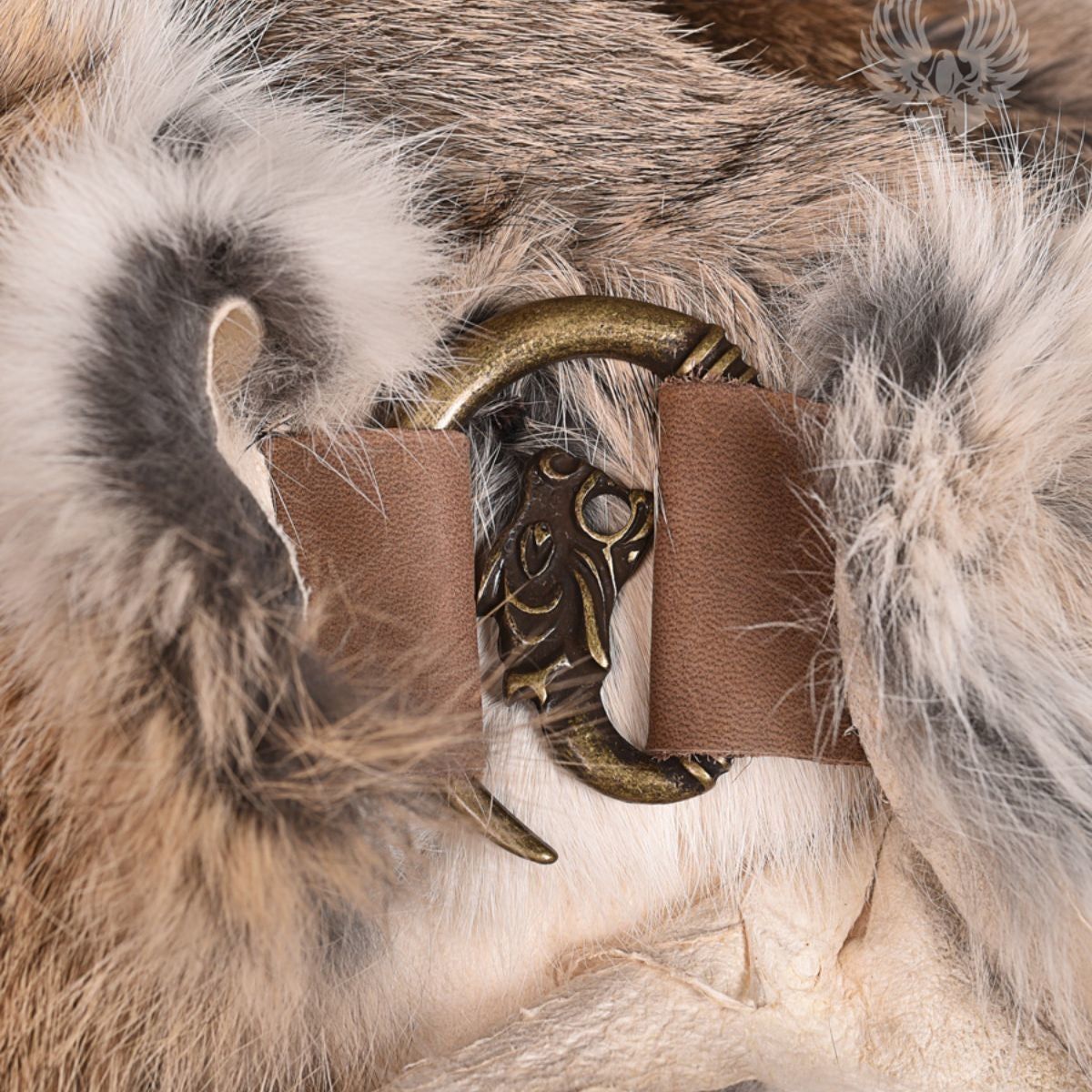 Fur collar Sandy, sand