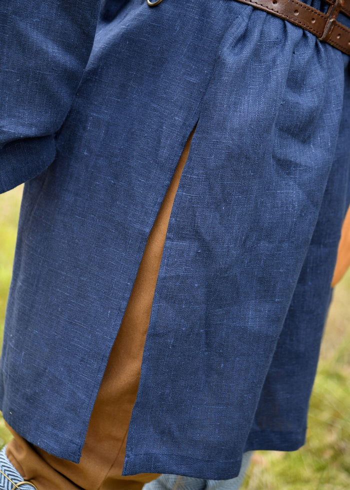 Medieval linen tunic, blue