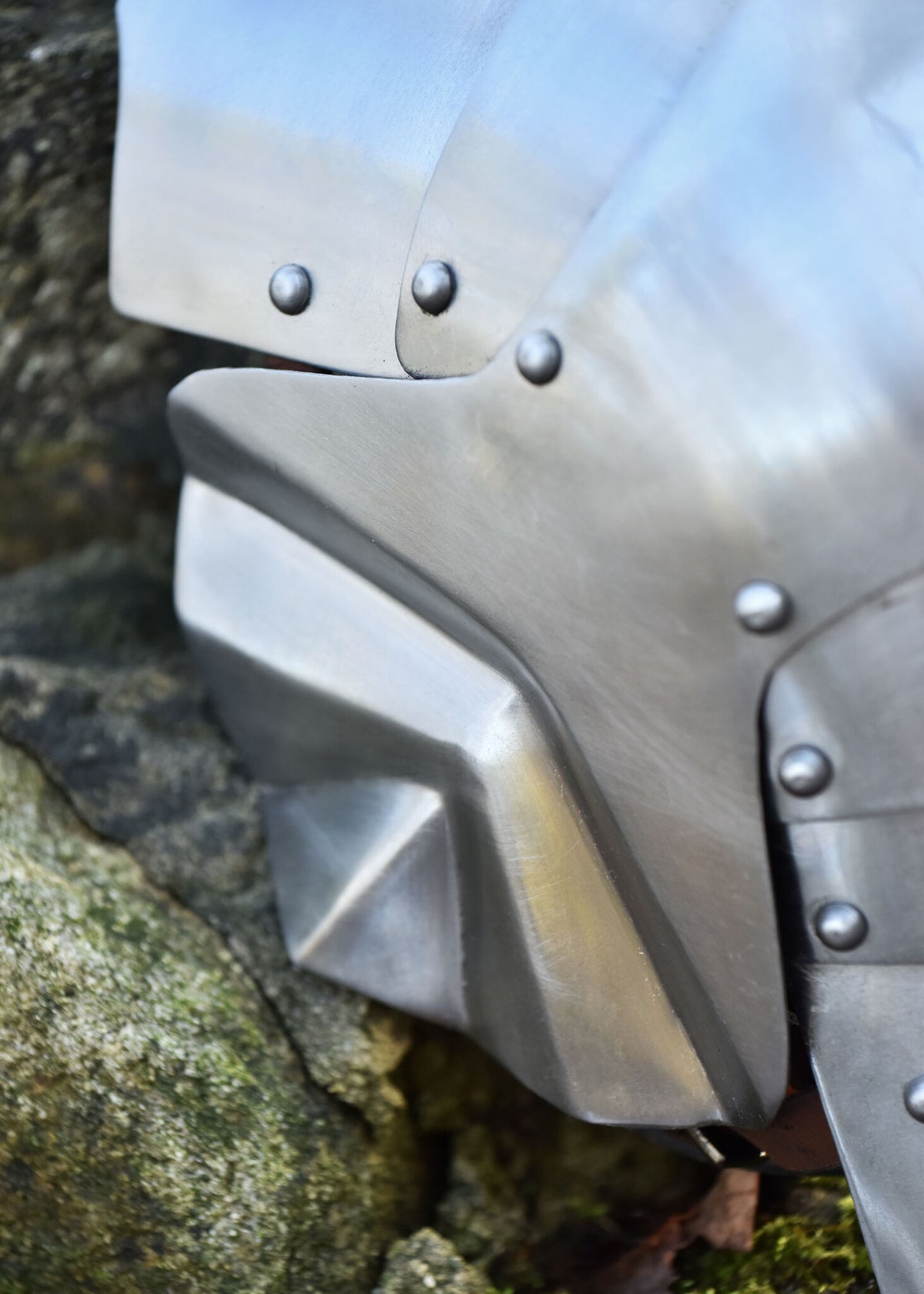 15th century poleyns, knee armour, 1.2 mm