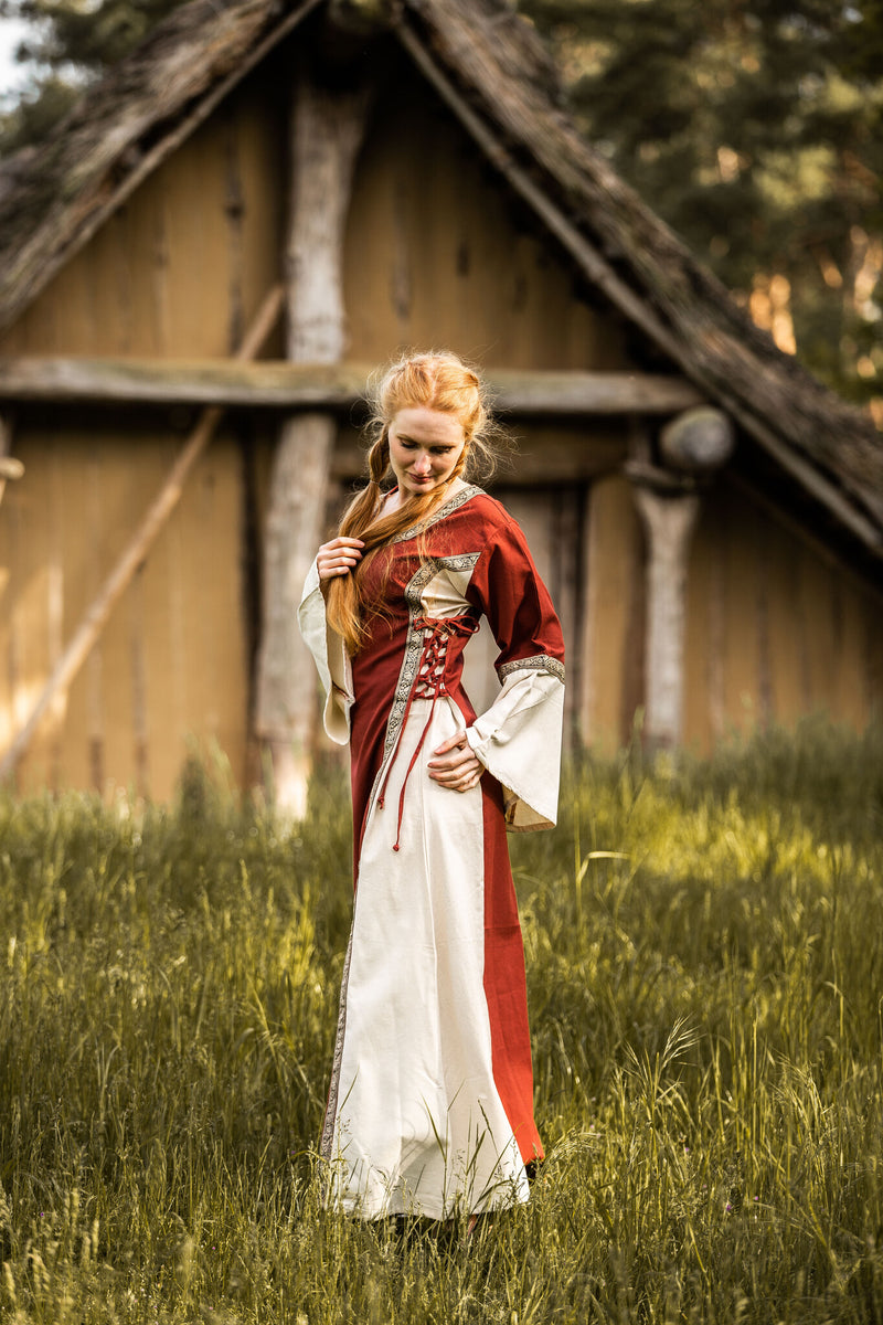 Klänning Cleena, crème röd