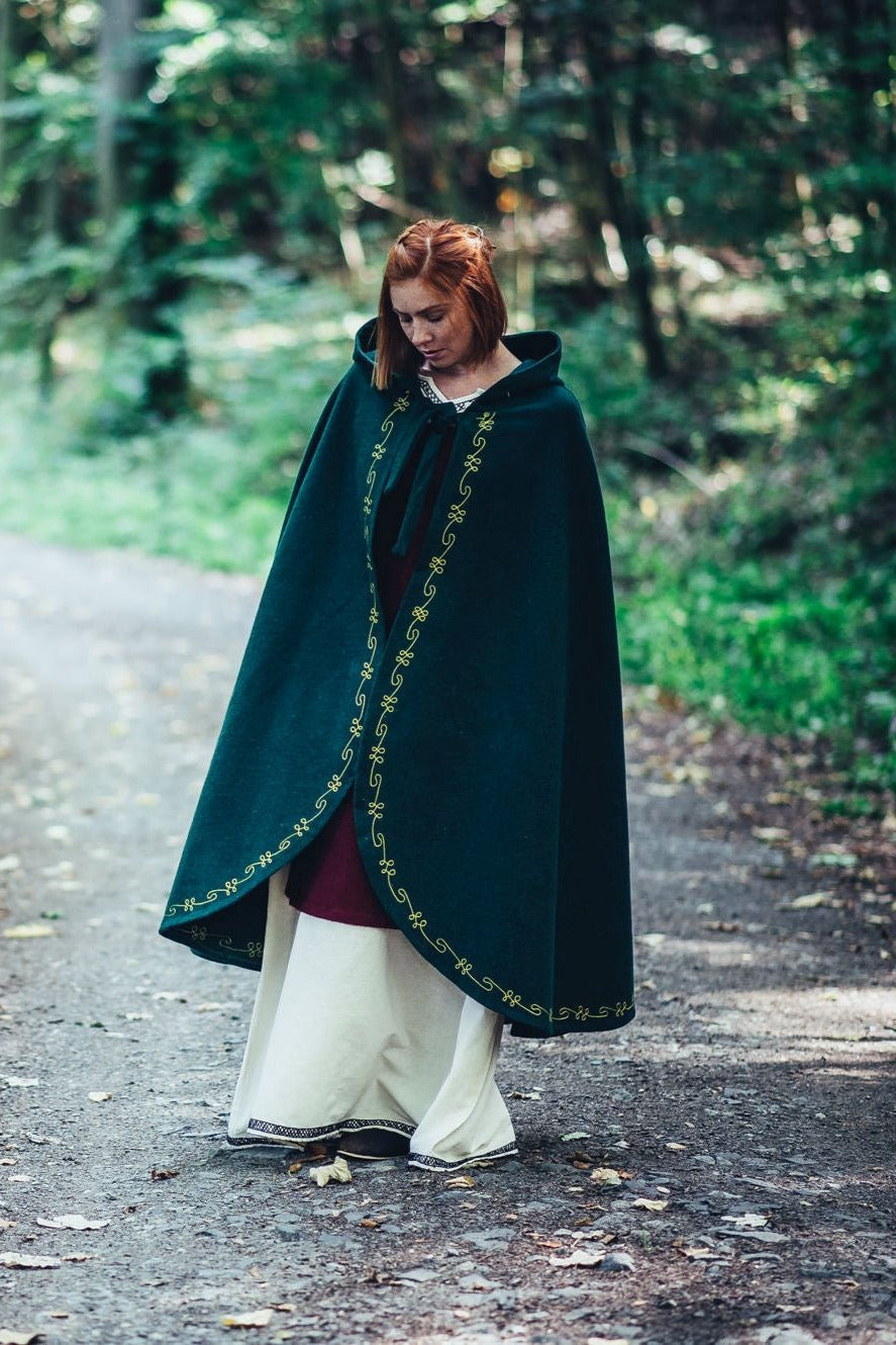 Cloak Ceridwen, green, wool blend