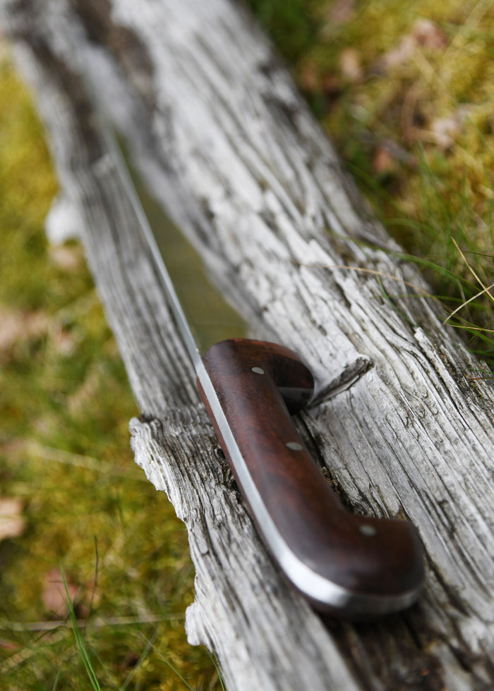 Germanic fighting knife (350 BC – 300 AD), semi-sharp