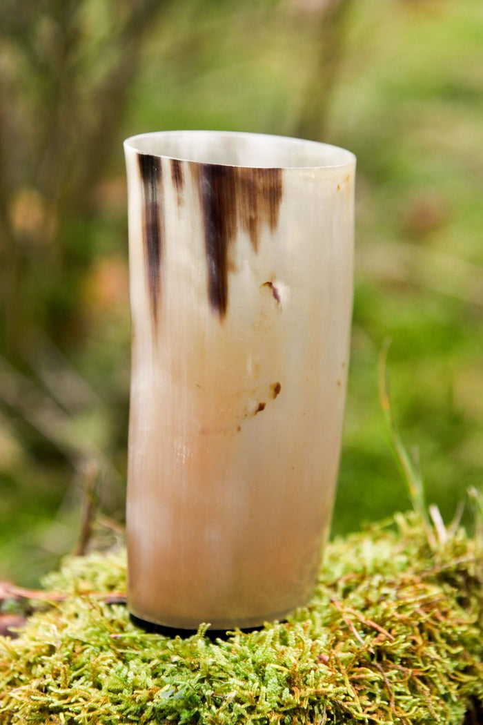 Horn drinking cup 150-250 ml