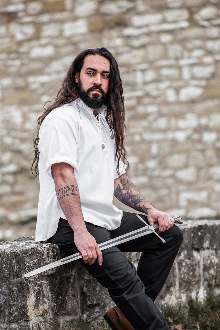 Medieval shirt with short sleeves, white