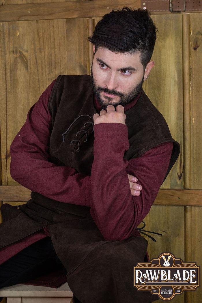 Split leather tabard John, brown