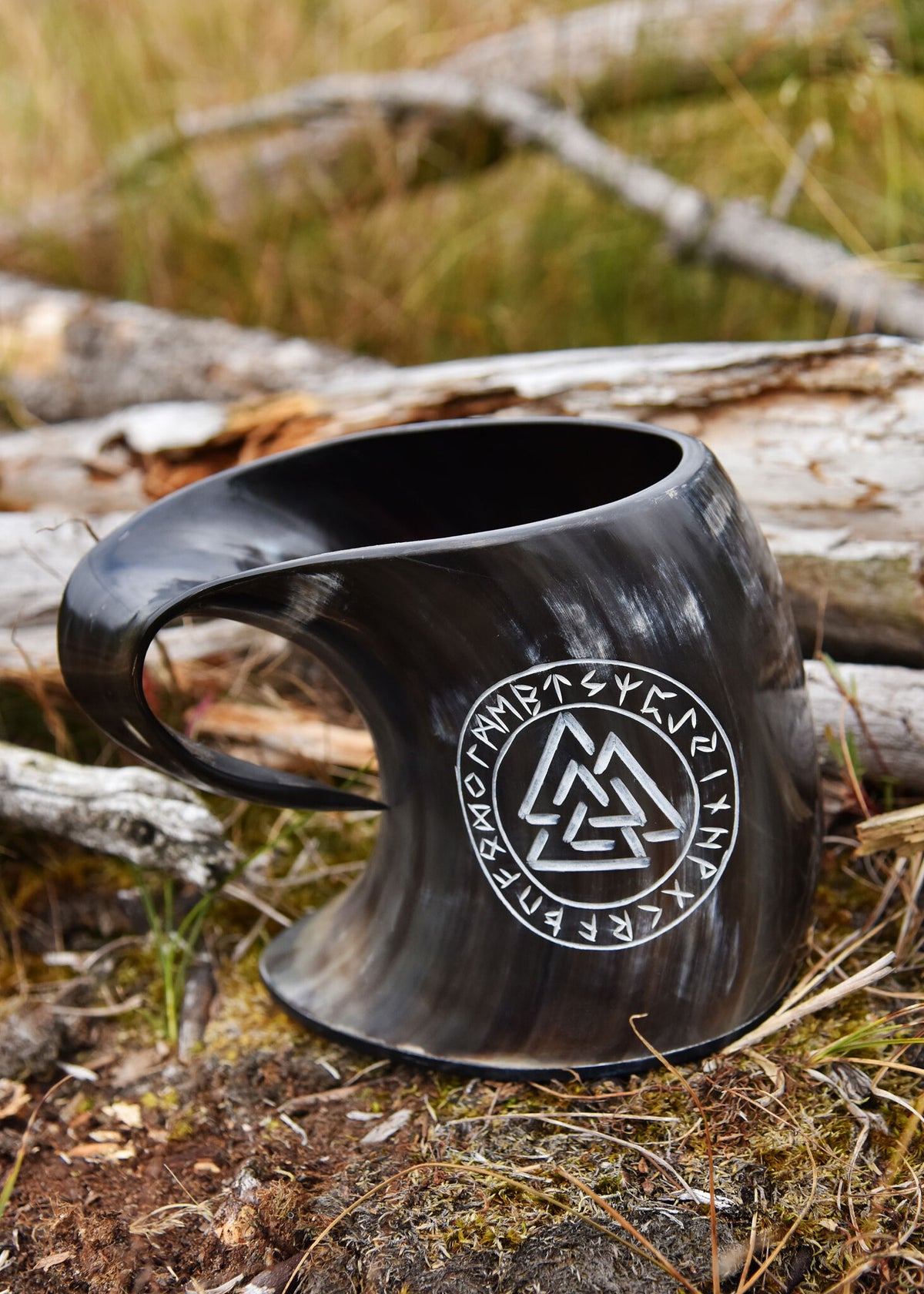 Horn cup, Valknut, 650-1000 ml
