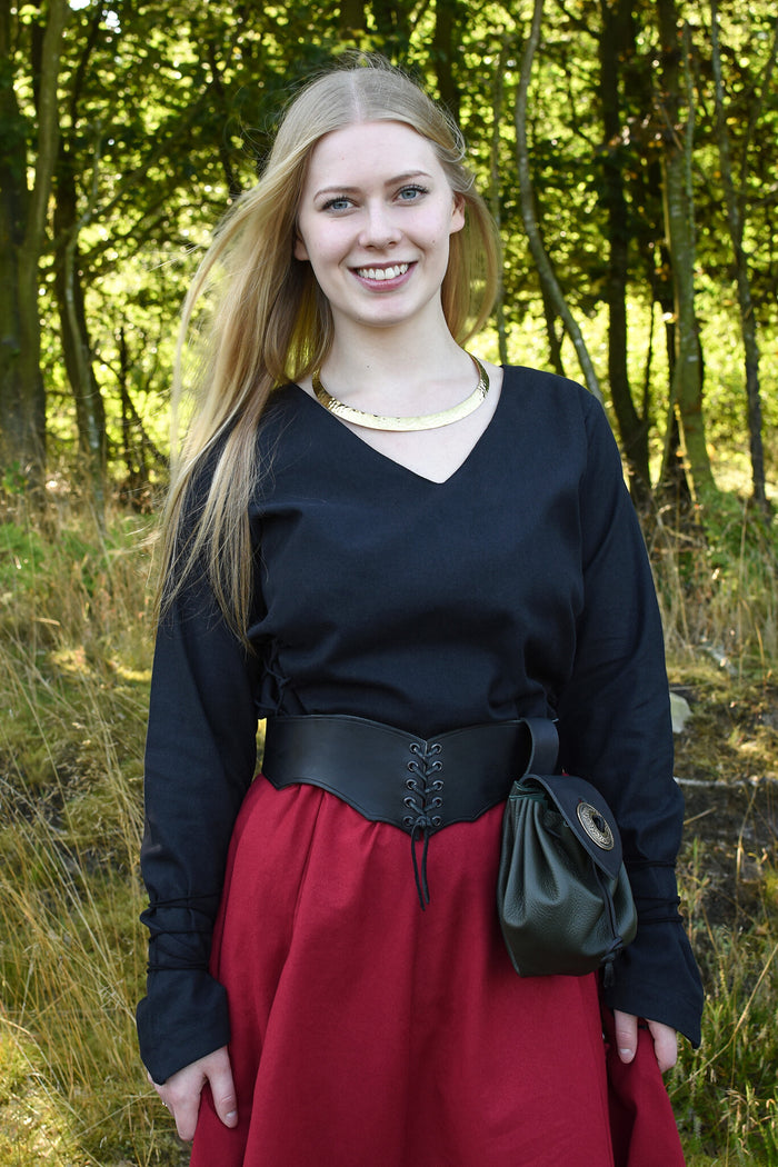 Medieval blouse Aubrey, black