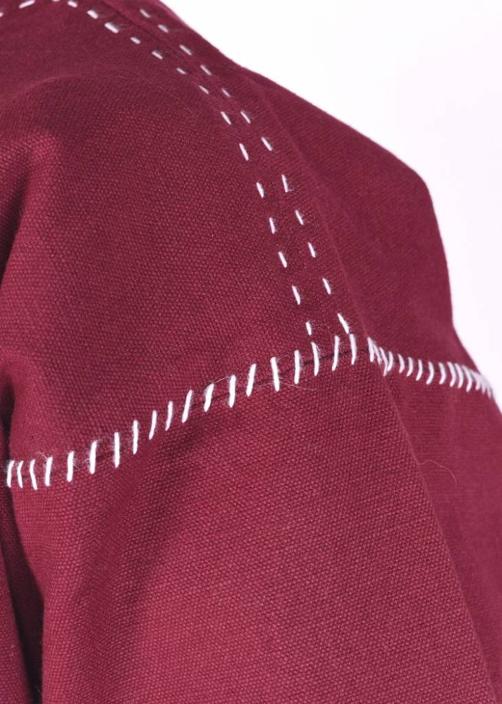 Tunic Kragelund, hand-stitched finish, burgundy red