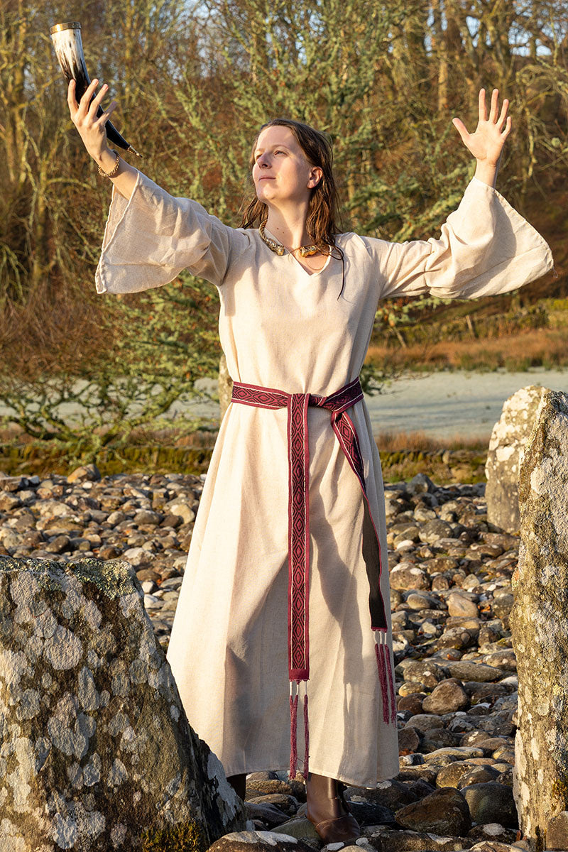 Meduseld chemise, underdress, linen