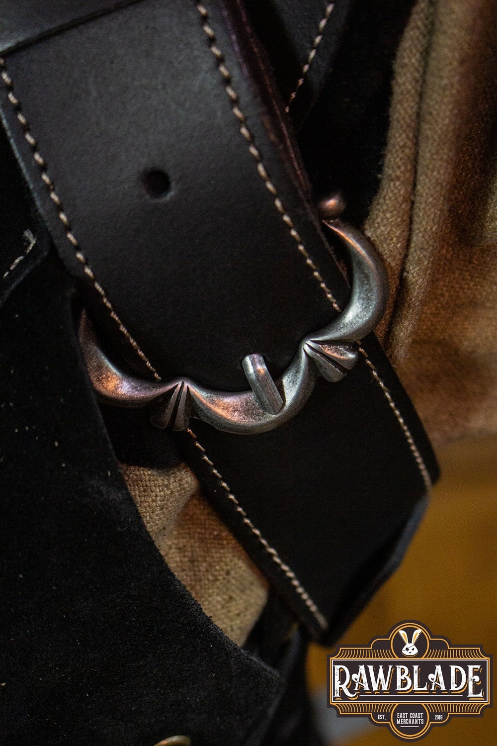 Astrid Back Scabbard - Black