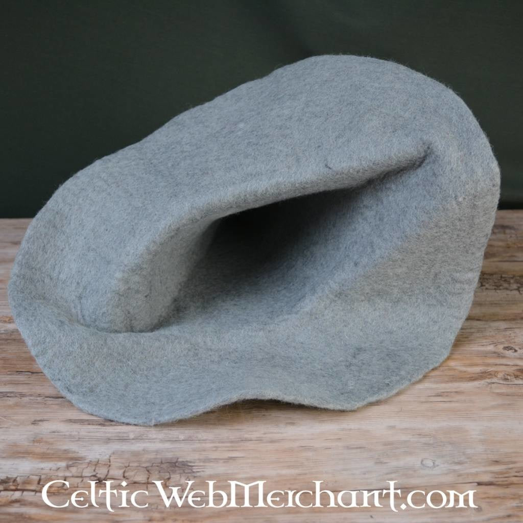Witches hat, green, wool felt