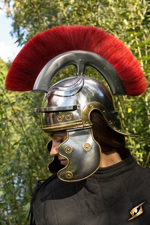 Roman legionary helmet with red crest, 1-1.2 mm