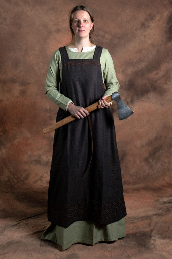 Medieval dress Freya, light green