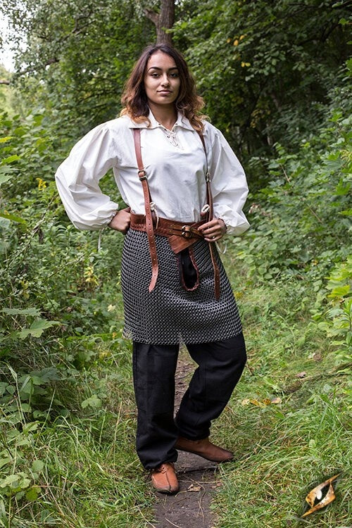 Chainmail skirt gousset with straps, butted rings, 9 mm