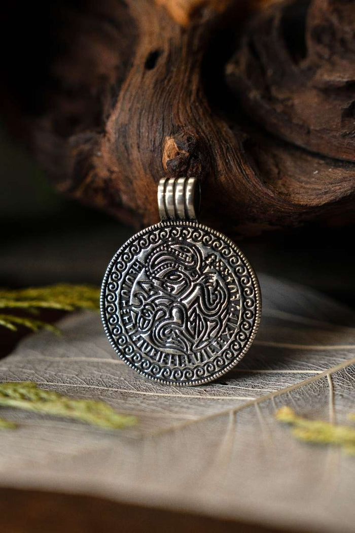 Vendel bracteate-amulet Seeland, sterling silver