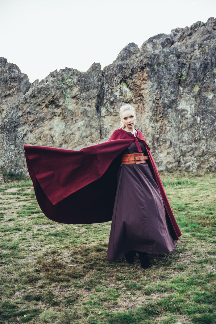Medieval cloak Robin red, wool mix