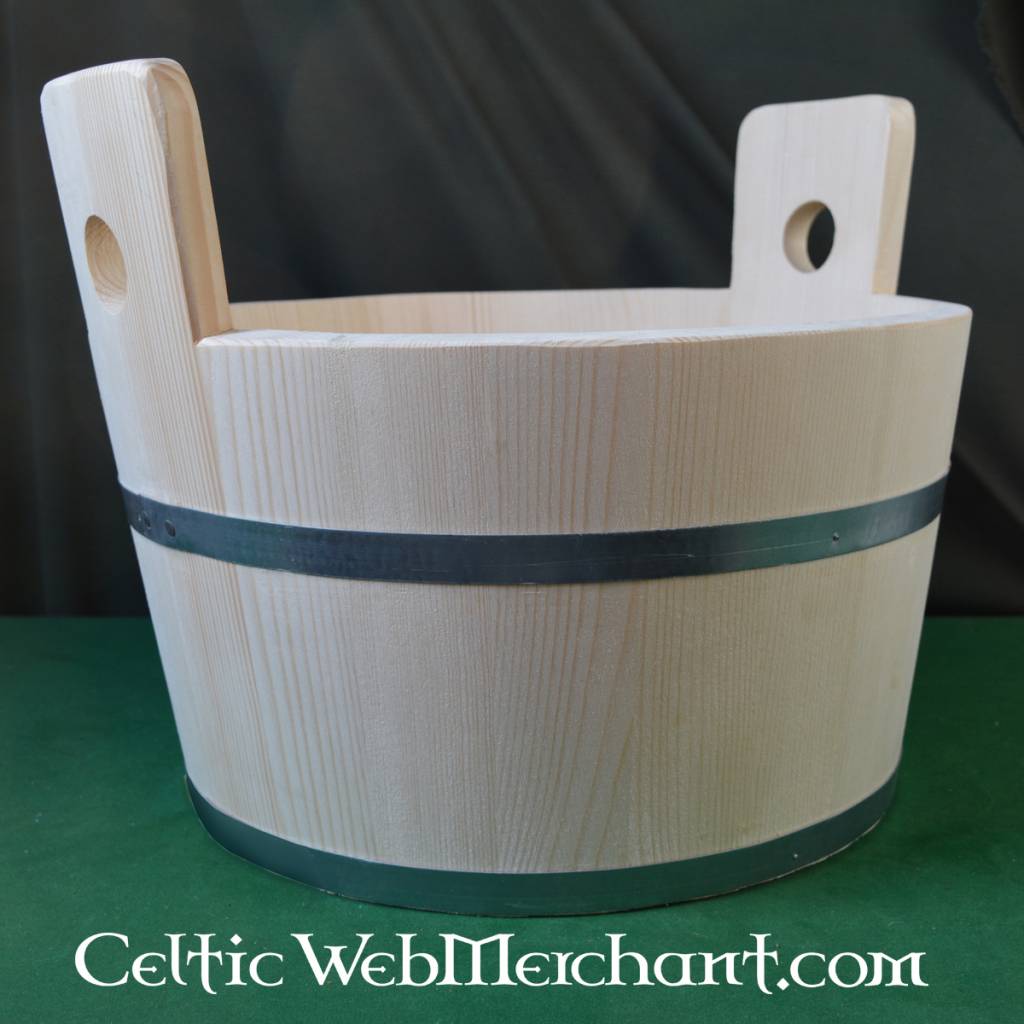 Wooden tub