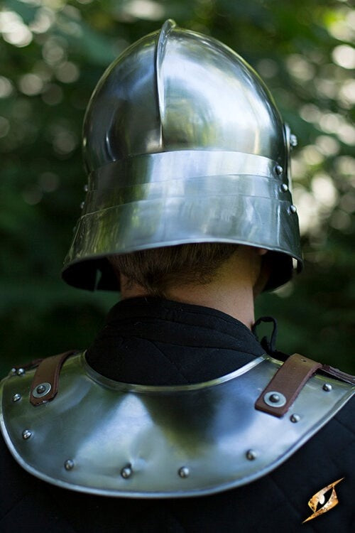16th century sallet, patinated, 1-1.2 mm