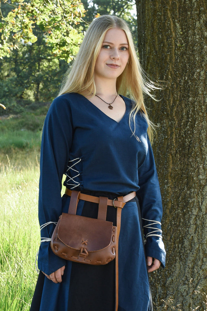 Medieval blouse Aubrey, blue
