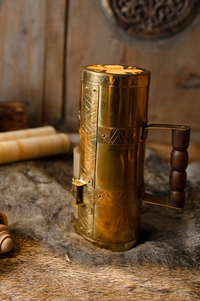 14th century lantern Museum of London I