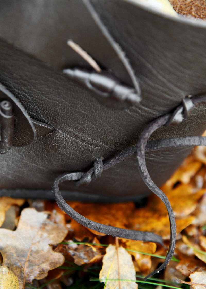 Vikingesko Jorvik, mørkebrun