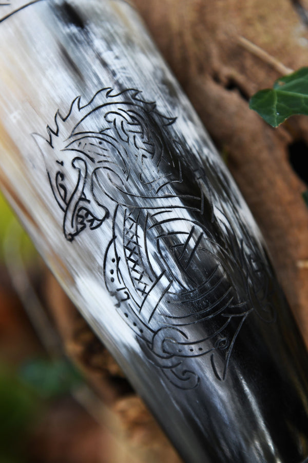 Drinking horn Fenrir wolf, 200-300 ml