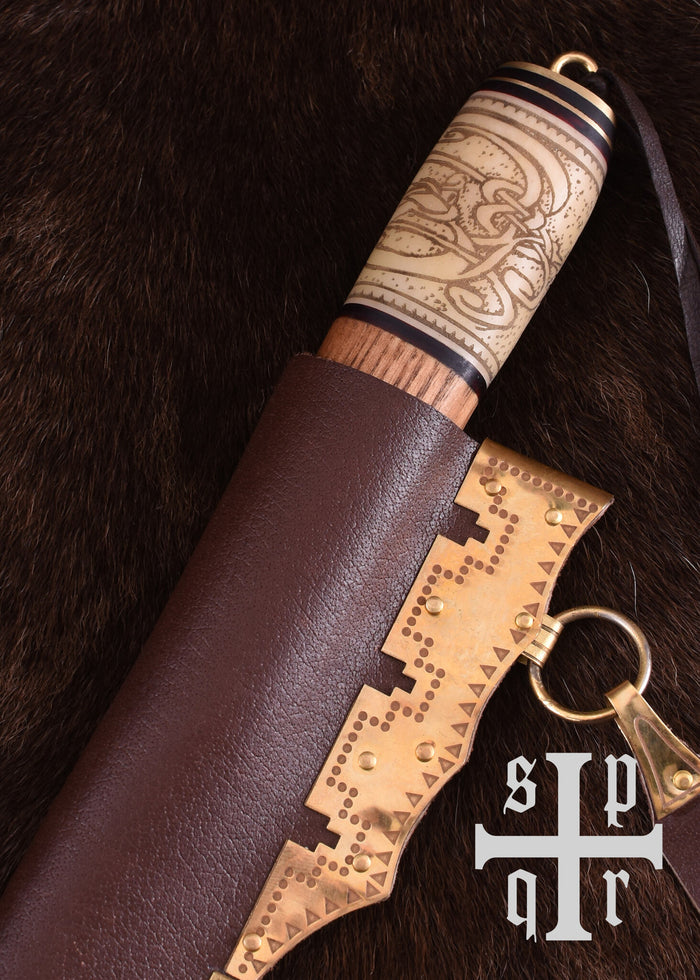 Viking seax with knot motif, damascus steel, semi-sharp