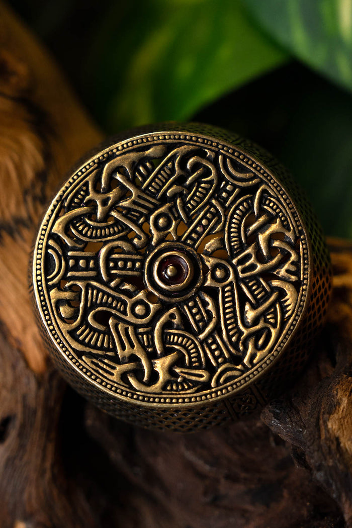 Vendel box brooch Salmunds, bronze