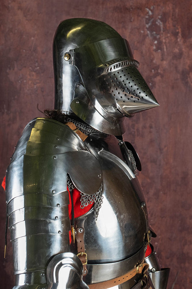 Stor bascinet med hundsnut, ca 1420, 2 mm (battle-ready)