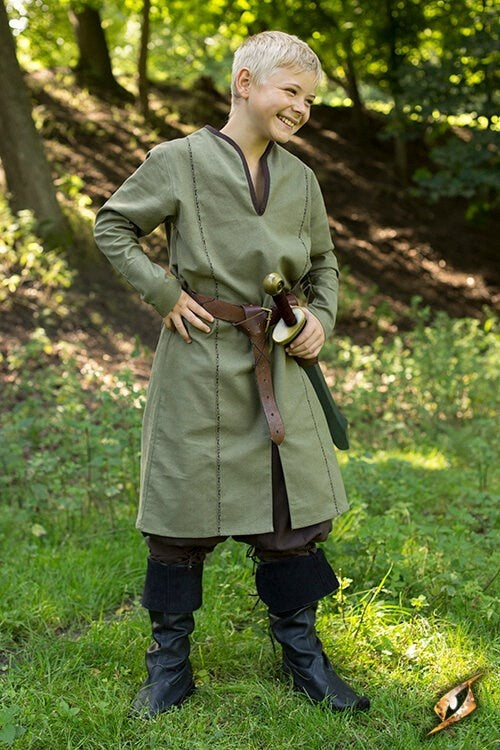 Elven tunic green