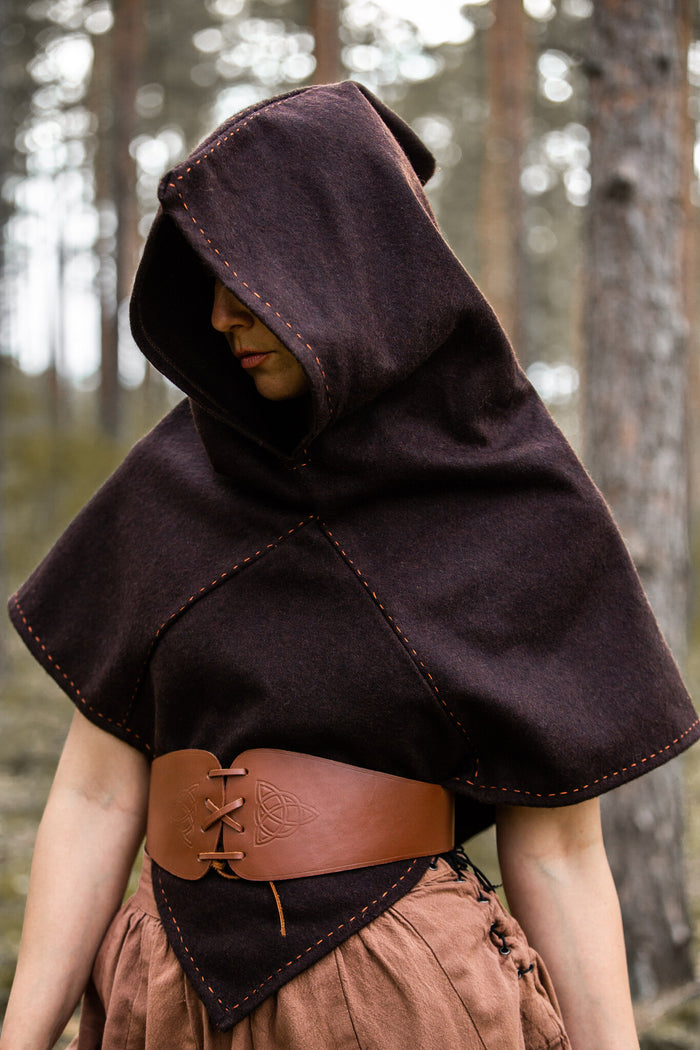 Skjoldehamn hood Halfdan, brown, wool mix