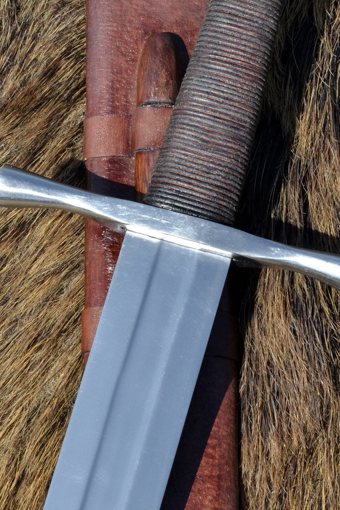 English single-handed sword, 13th century, blunt (battle-ready)