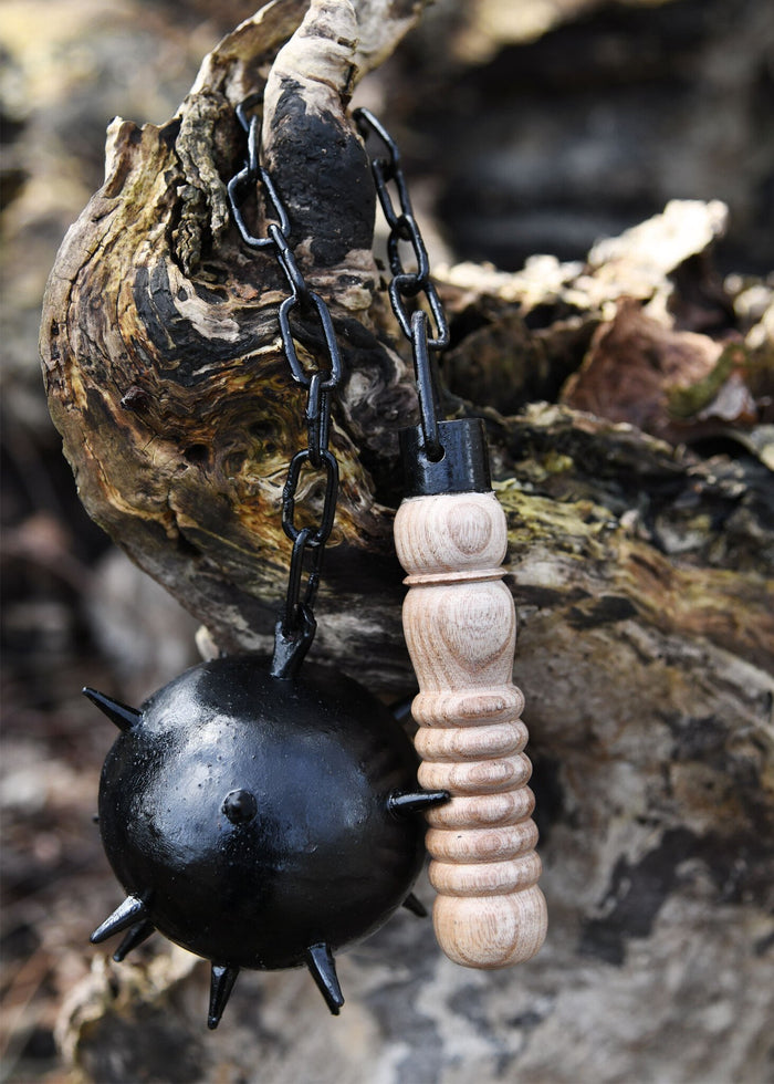 Flail with short handle