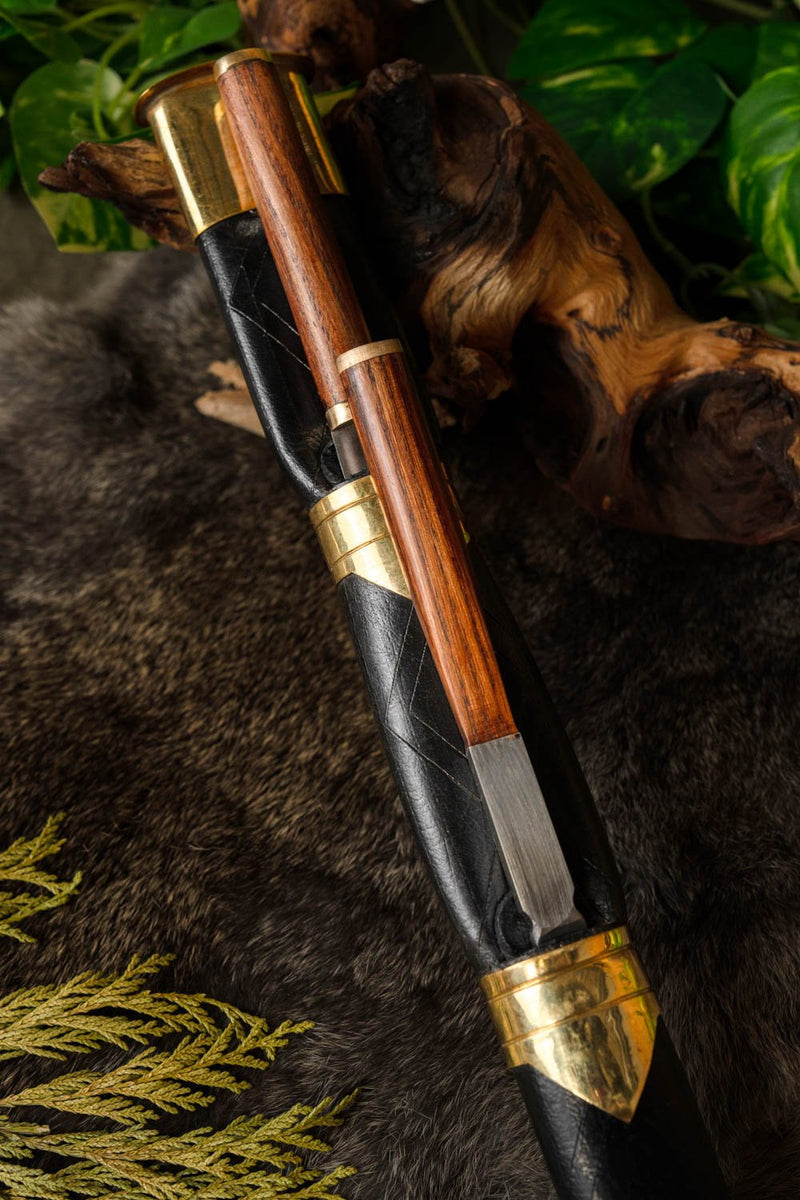 Sgian Achlais mit Messer und Gabel, halbscharf