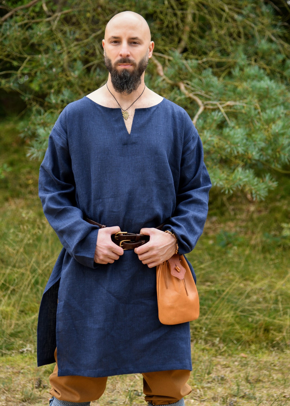 Medieval linen tunic, blue