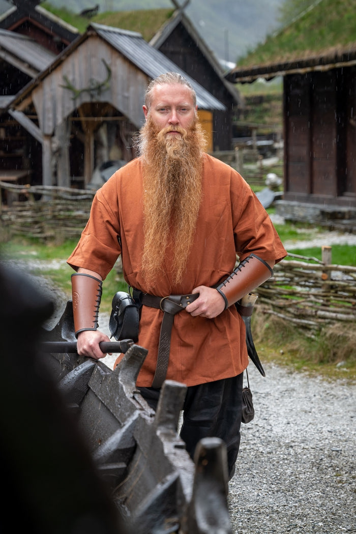 Viking tunic Uhtred, red