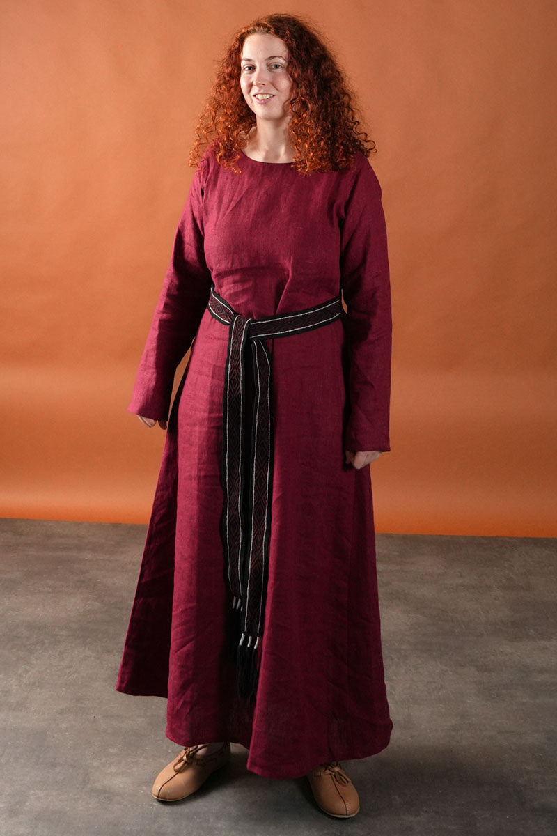 Viking dress Helga, linen, red
